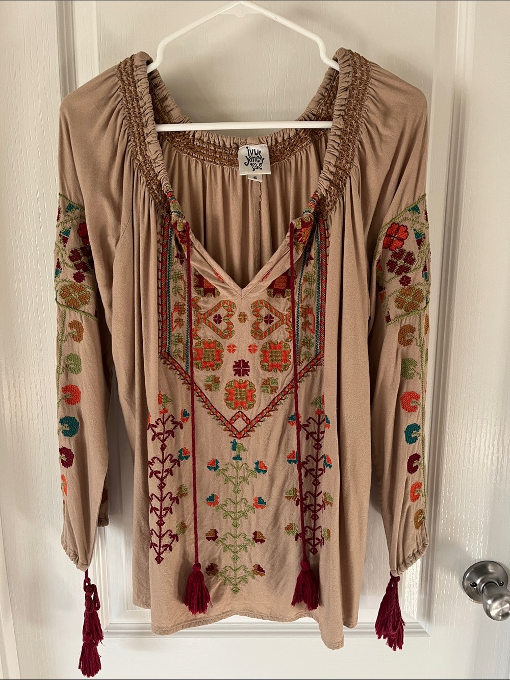 Ivy Jane Embroidered Peasant Boho Blouse. Small